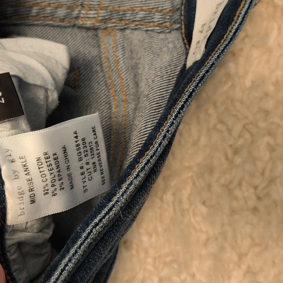 High Rise Blue Distressed Jeans - Picture 4 of 8